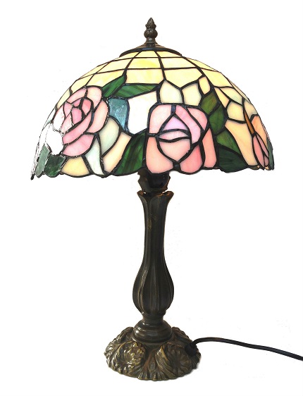 Now on sale - Ideal Christmas Present and rarely available at this price - Beautiful round 12 inch Stained Glass Table Lamp featuring the famous Mackintosh Rose